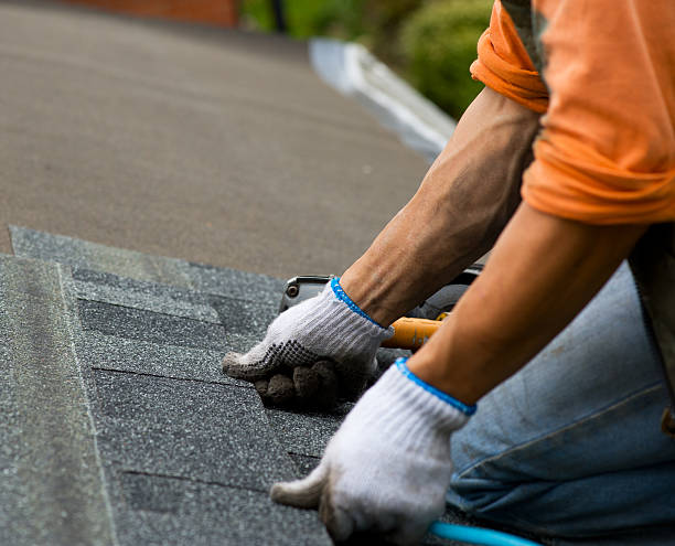 Best Shingle Roofing Installation  in Giddings, TX